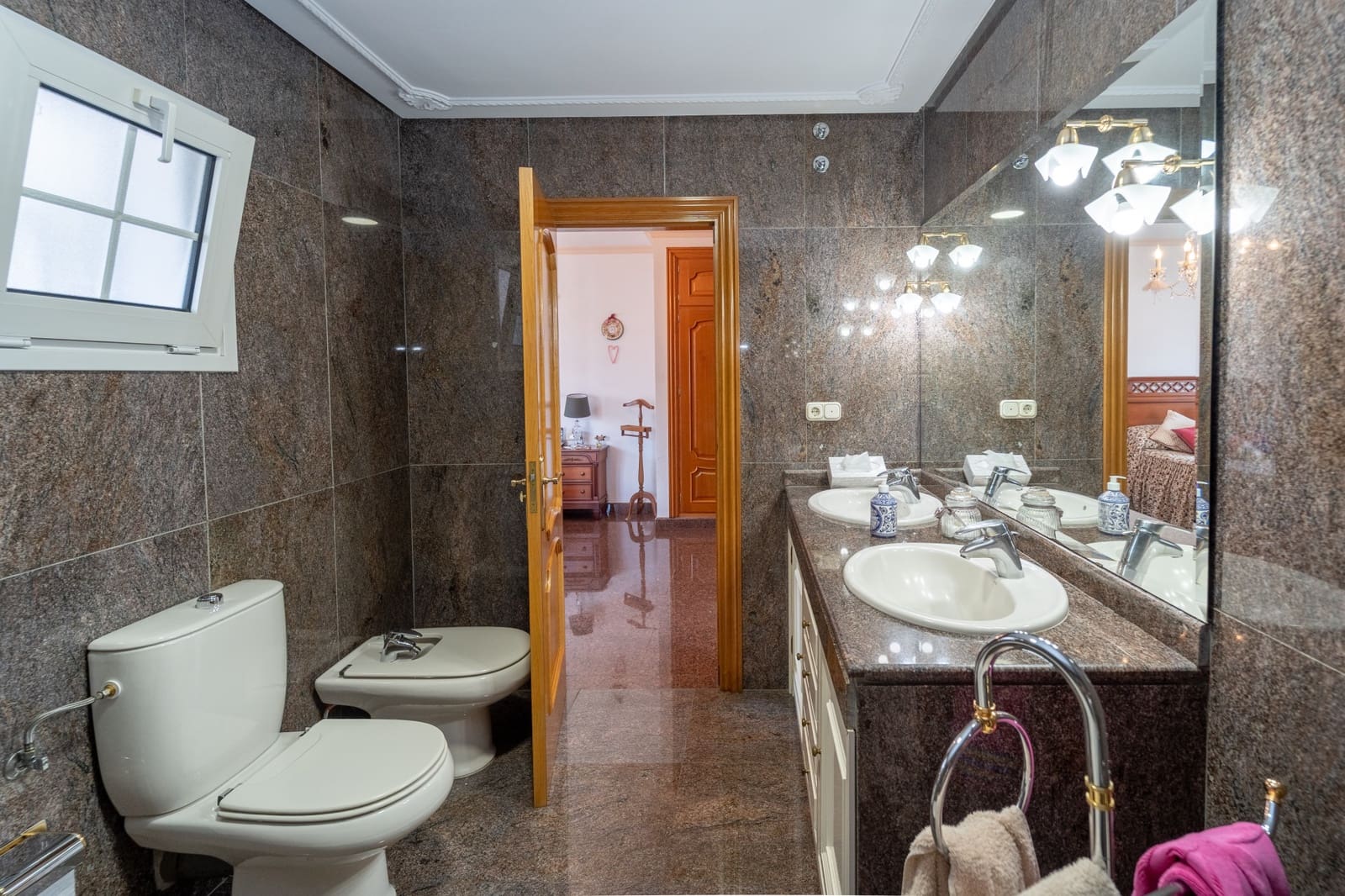 5 soverom Villa til salgs i Fuengirola med garasje - € 895 000 (Ref: 10171232)