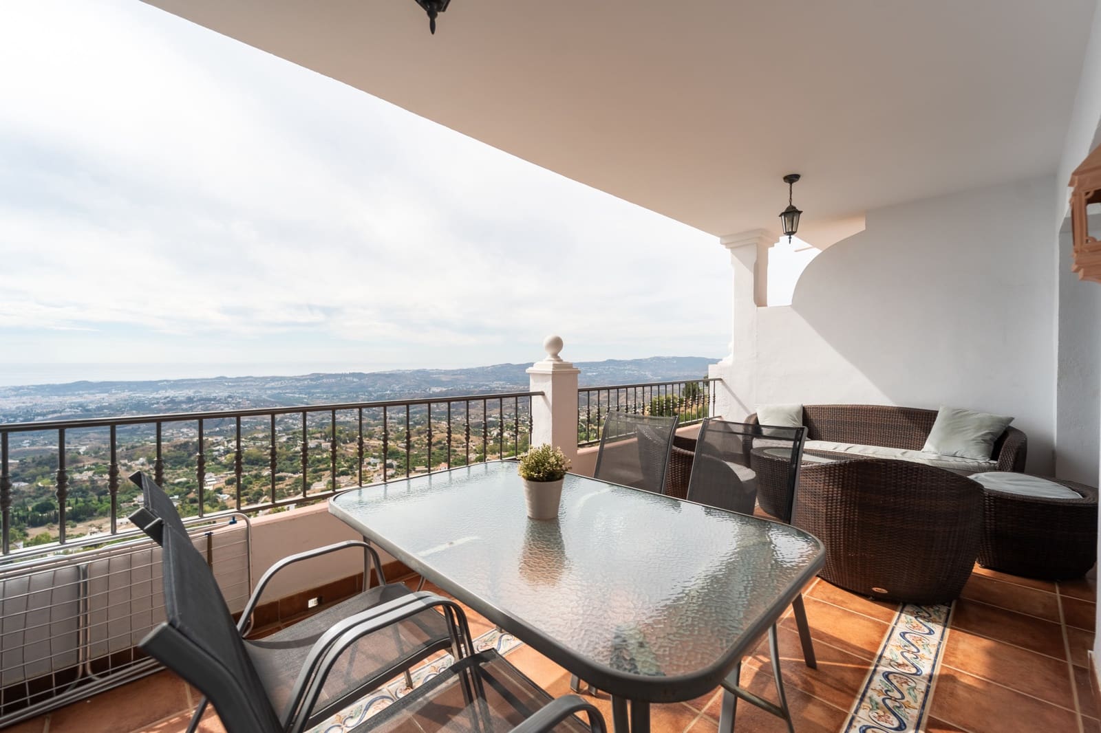 2 bedroom Penthouse for sale in Mijas with pool garage - € 395,000 (Ref: 10173519)