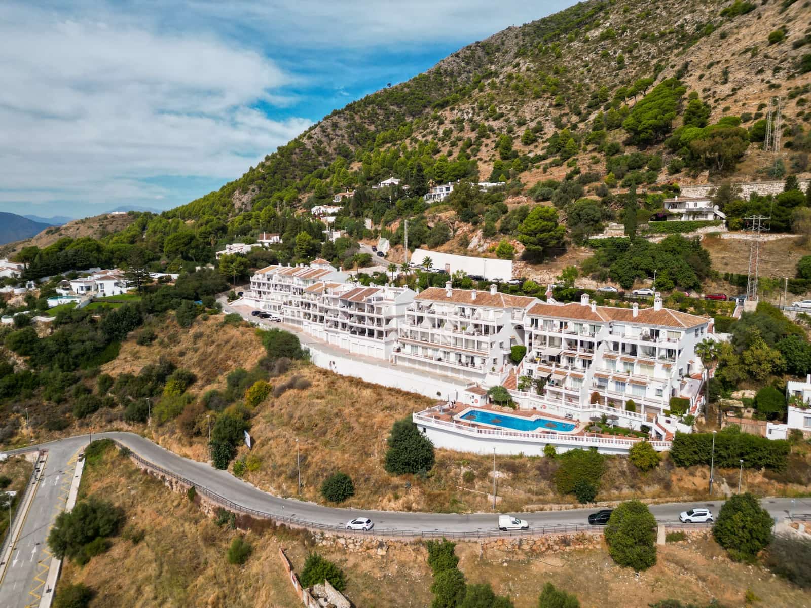 2 bedroom Penthouse for sale in Mijas with pool garage - € 395,000 (Ref: 10173519)