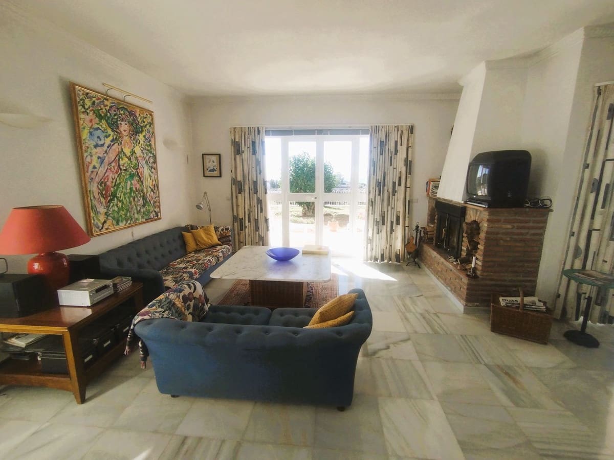 4 slaapkamer Villa te koop in Mijas met zwembad garage - € 995.000 (Ref: 10176911)