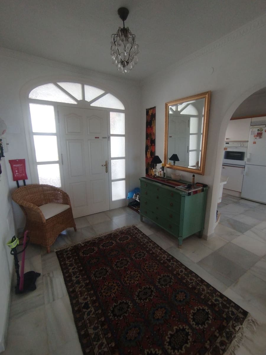 4 slaapkamer Villa te koop in Mijas met zwembad garage - € 995.000 (Ref: 10176911)