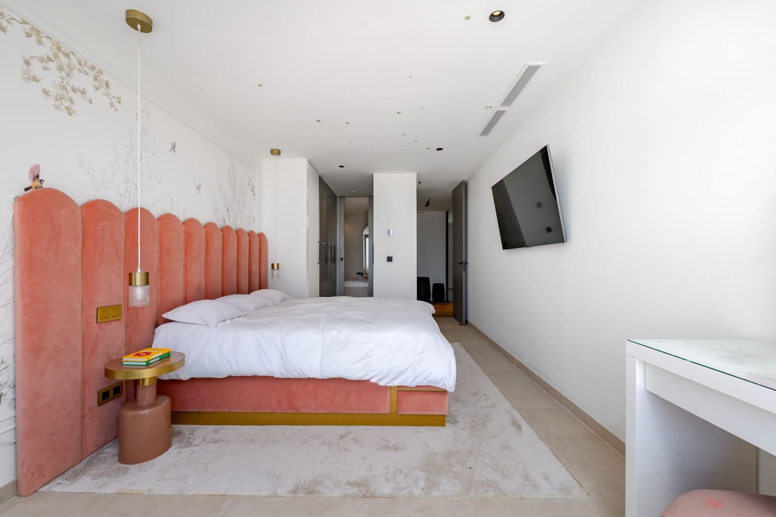4 sypialnia Dom na sprzedaż w La Quinta z basenem garażem - 1 495 000 € (Ref: 10180013)