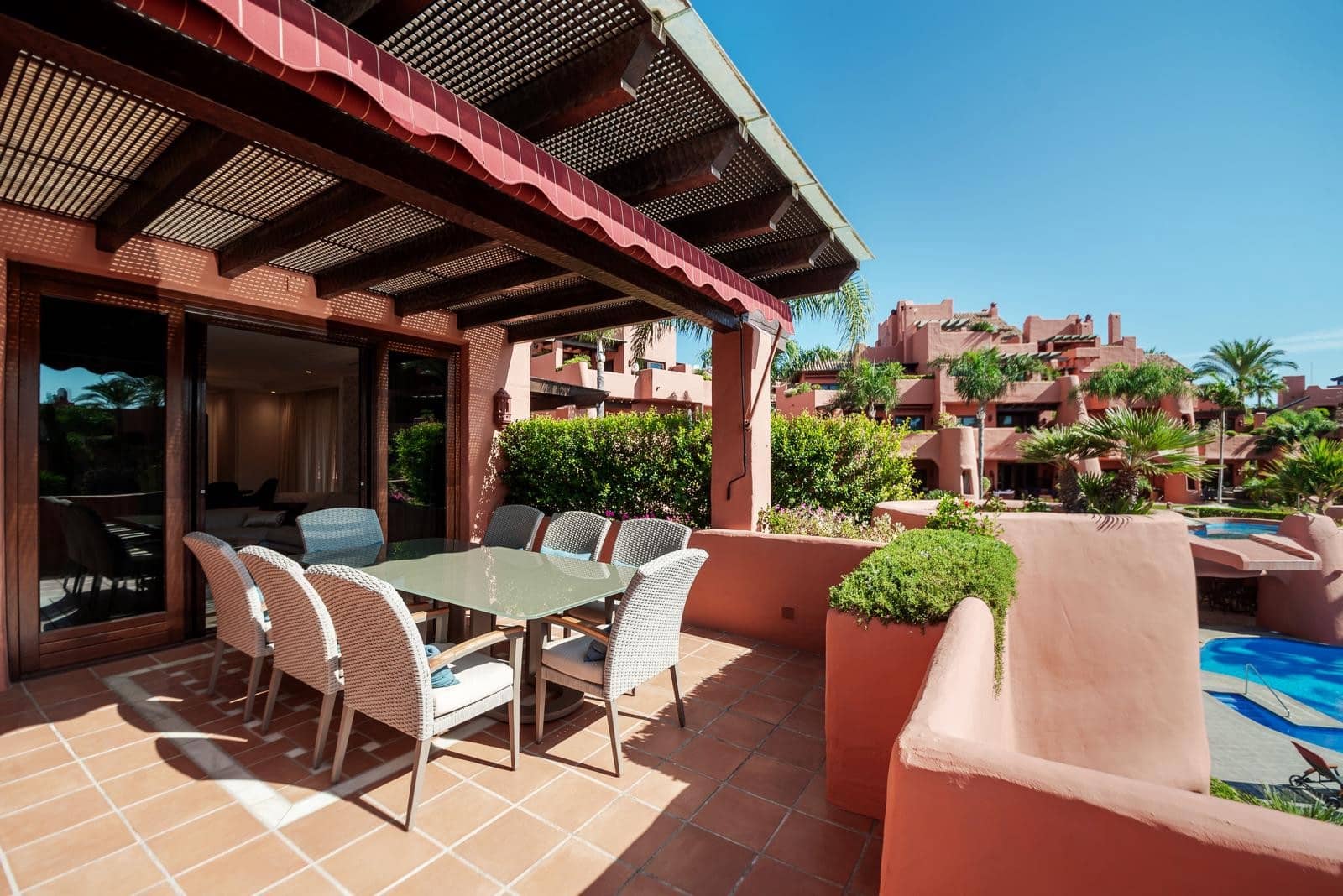 Ático de 3 habitaciones en New Golden Mile en venta con piscina garaje - 2.250.000 € (Ref: 10180014)