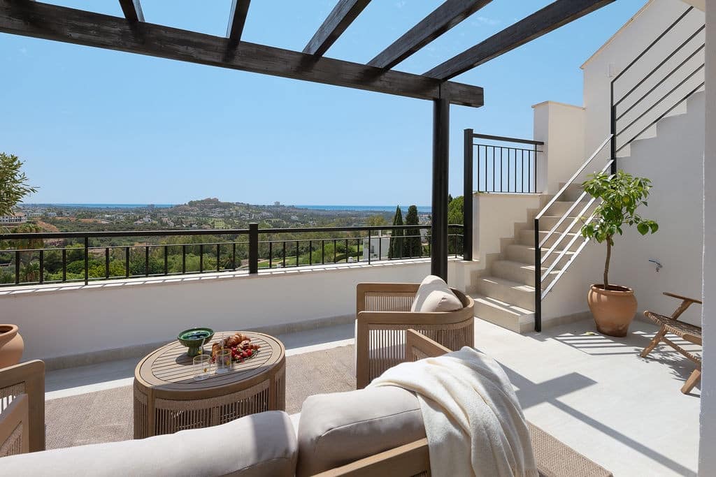 3 soveværelse Penthouse til salg i La Quinta med swimmingpool garage - € 975.000 (Ref: 10180016)