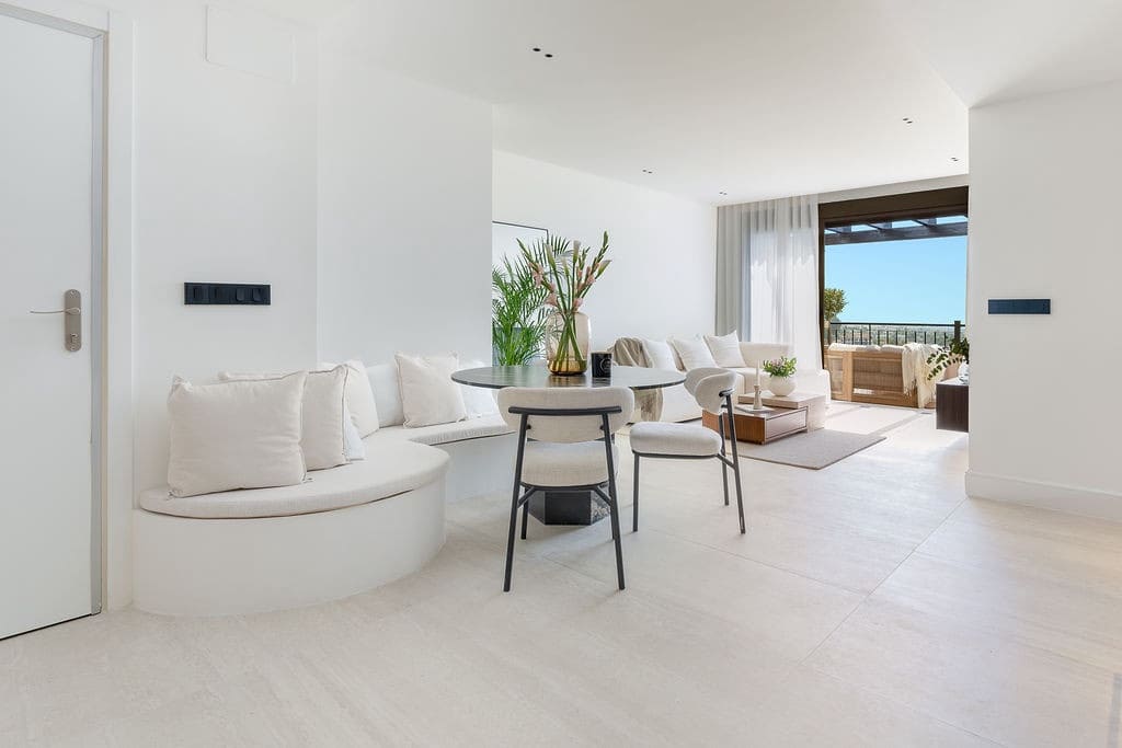 3 soveværelse Penthouse til salg i La Quinta med swimmingpool garage - € 975.000 (Ref: 10180016)