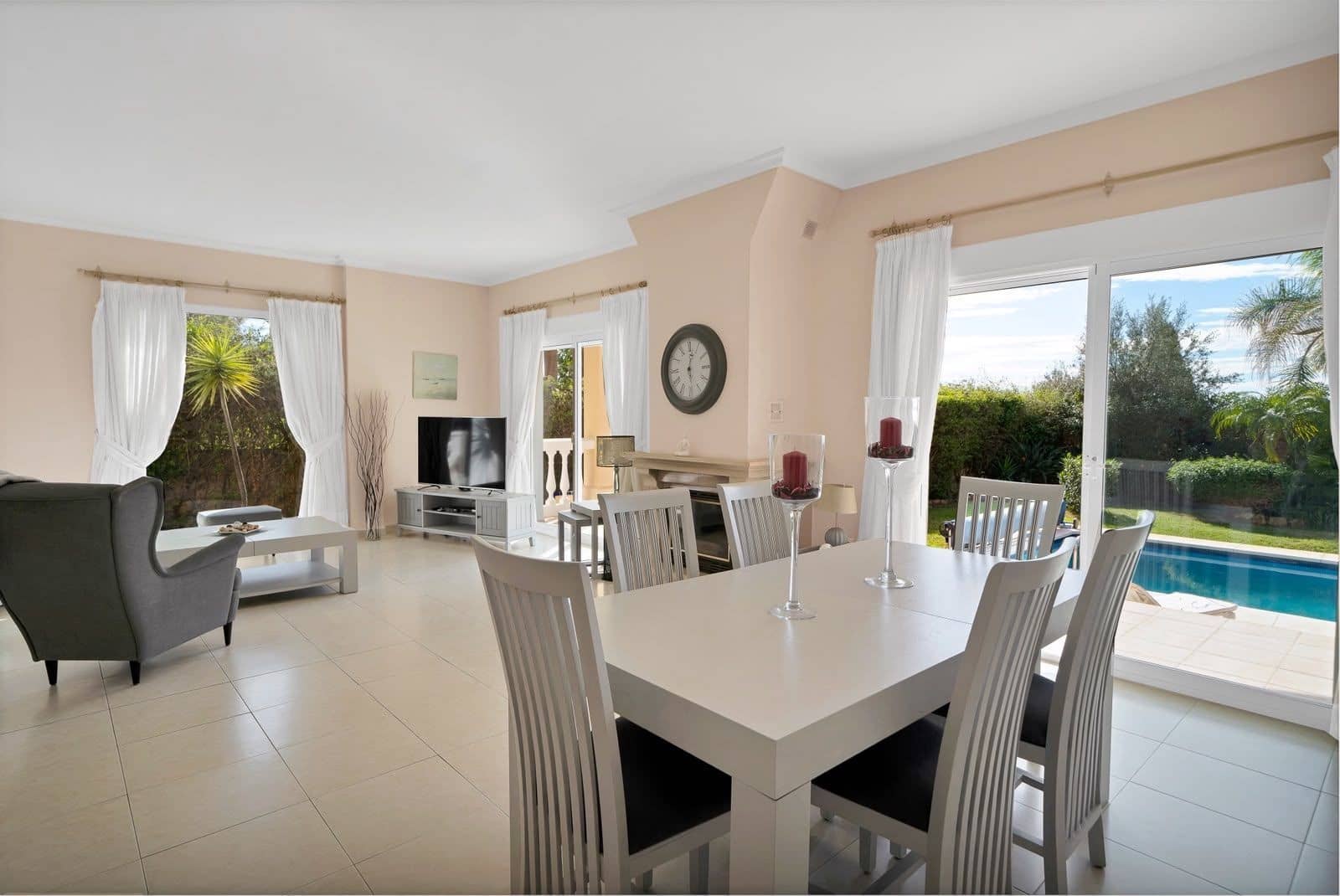 4 soverom Villa til salgs i Benalmadena Costa med svømmebasseng garasje - € 1 275 000 (Ref: 10182737)