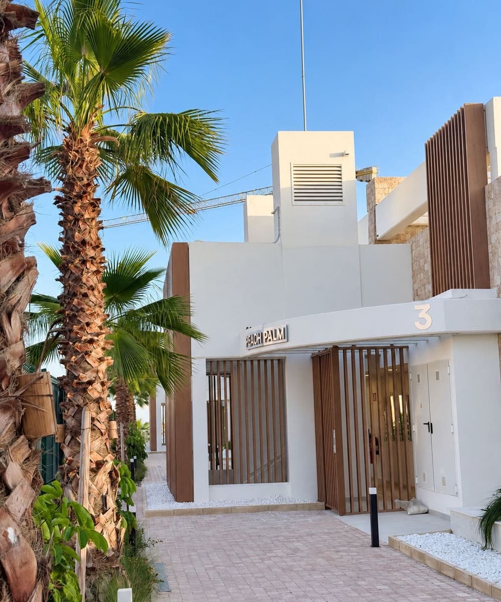 3 sypialnia Penthouse na sprzedaż w La Cala de Mijas z basenem garażem - 1 675 000 € (Ref: 10184360)