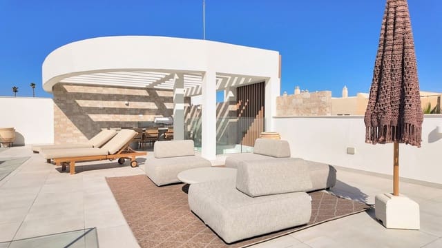 3 sypialnia Penthouse na sprzedaż w La Cala de Mijas, Mijas z basenem garażem - 1 675 000 € (Ref: 10184360)