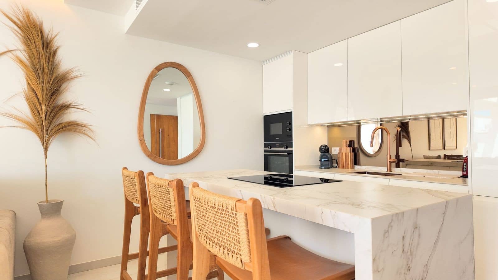 3 sypialnia Penthouse na sprzedaż w La Cala de Mijas z basenem garażem - 1 675 000 € (Ref: 10184360)