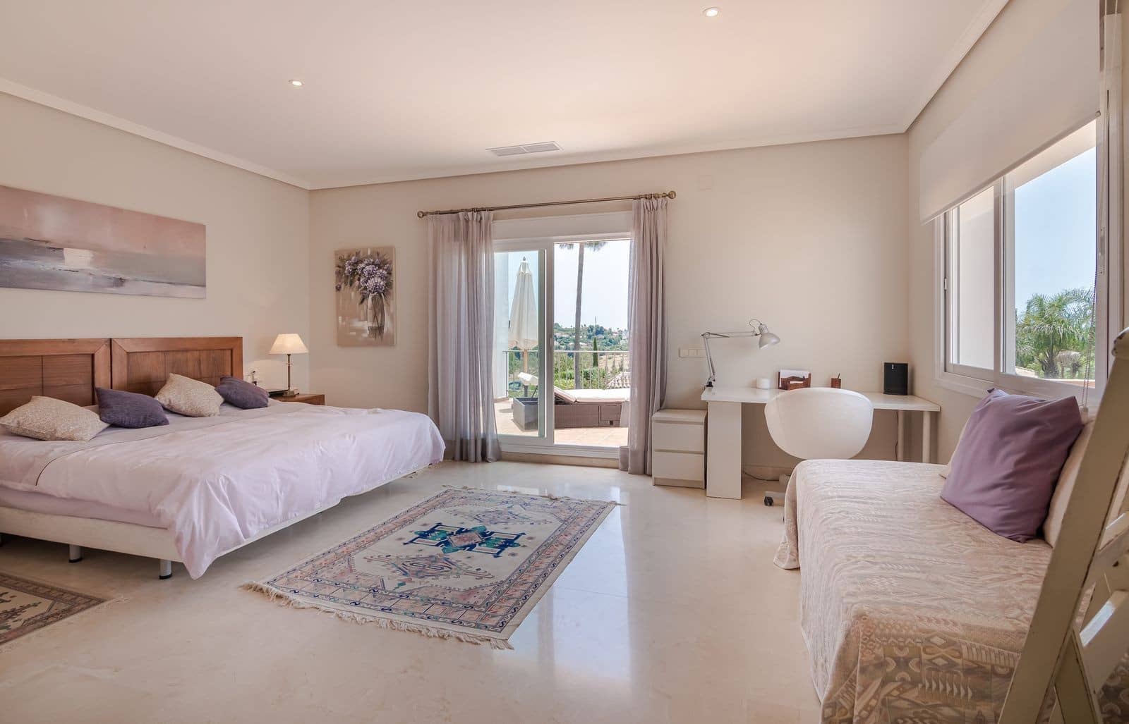 6 soveværelse Villa til salg i El Paraiso med swimmingpool garage - € 2.690.000 (Ref: 7456145)