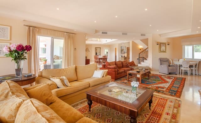 6 soverom Villa til salgs i El Paraiso, Estepona med svømmebasseng garasje - € 2 690 000 (Ref: 7456145)