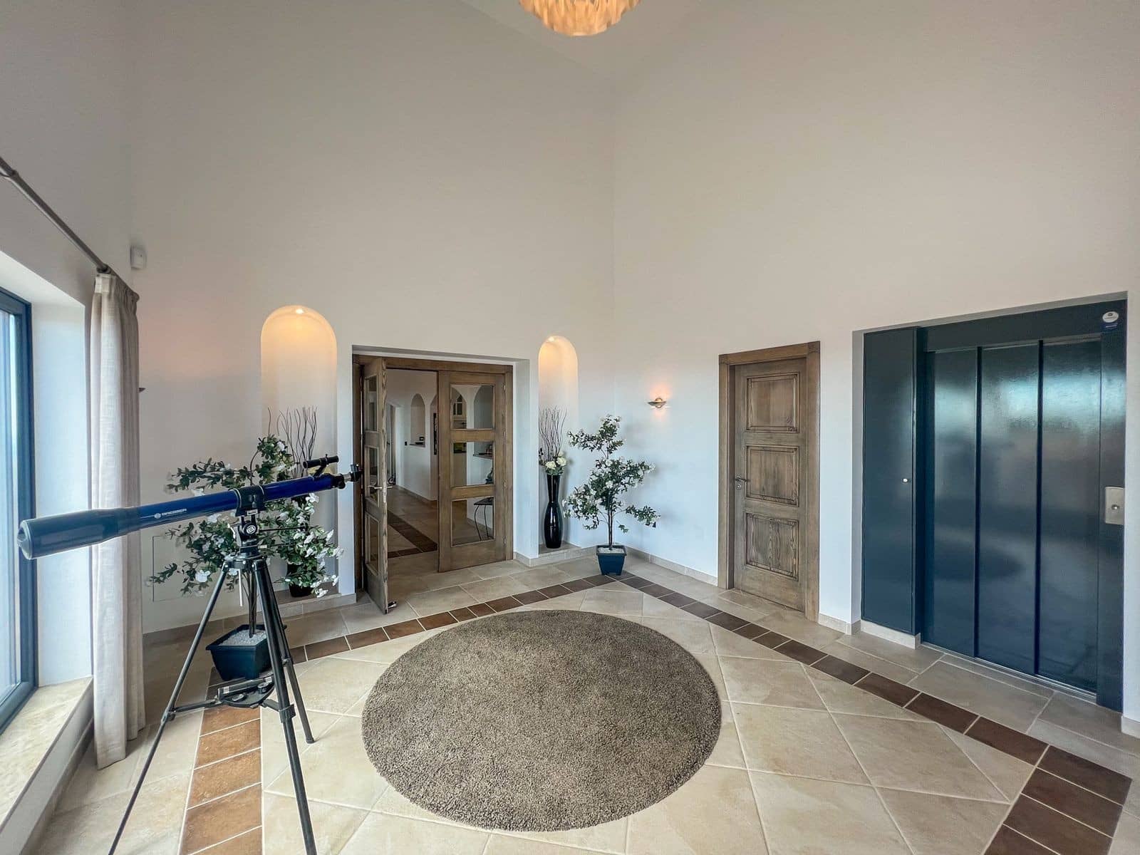 4 bedroom Villa for sale in Mijas with pool garage - € 2,495,000 (Ref: 7456222)