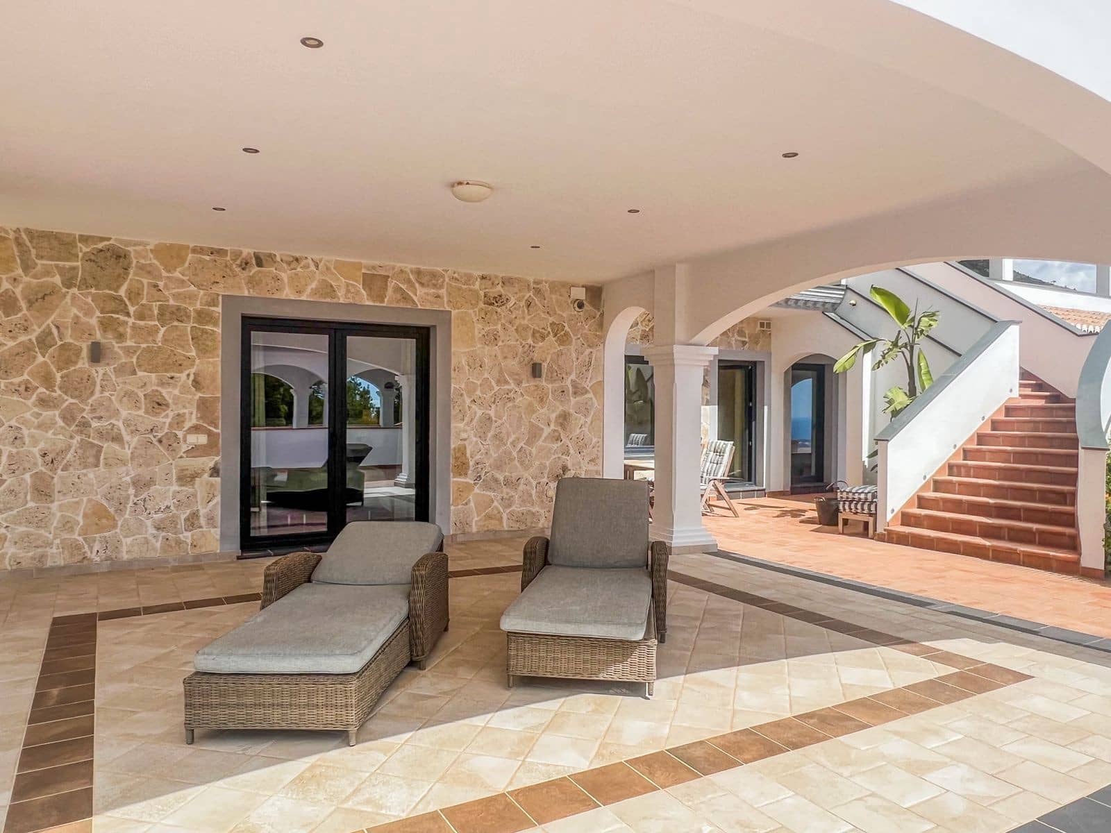 4 bedroom Villa for sale in Mijas with pool garage - € 2,495,000 (Ref: 7456222)