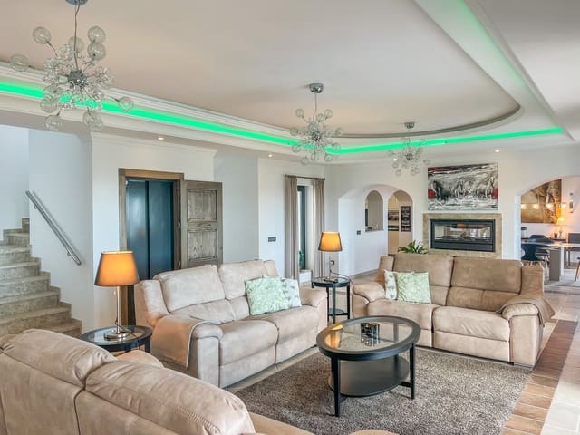 4 camera da letto Villa in vendita in Mijas con piscina garage - 2.495.000 € (Rif: 7456222)