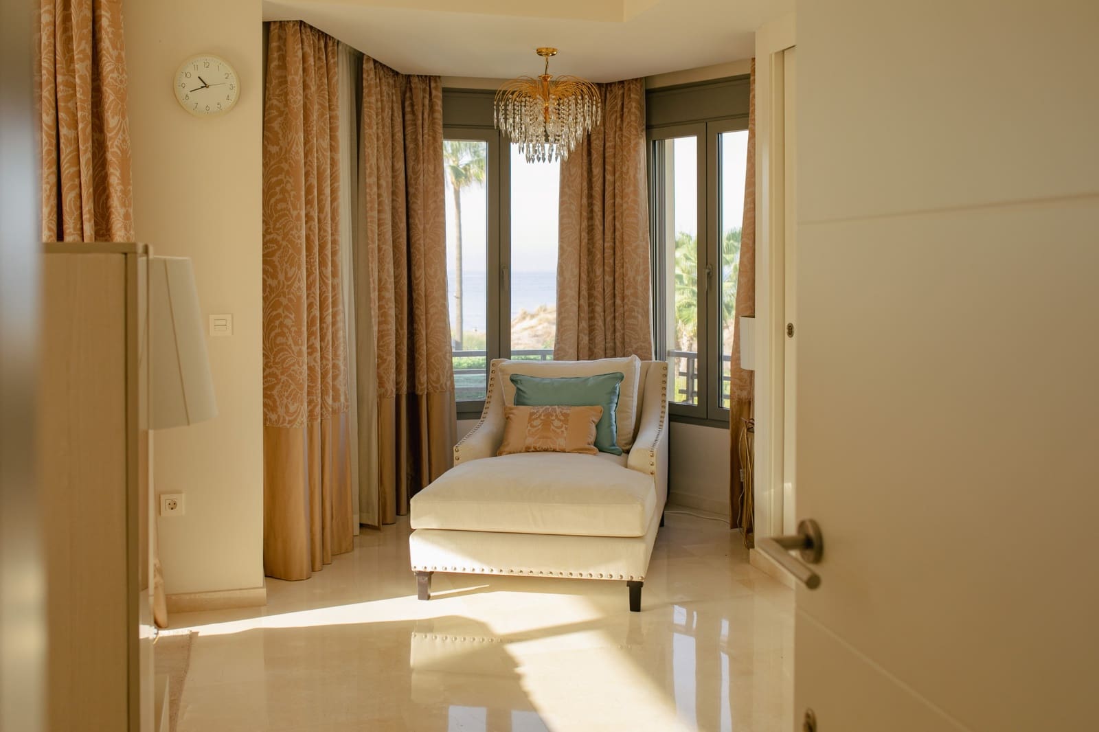 5 bedroom Villa for sale in Marbella with pool garage - € 3,950,000 (Ref: 7456355)