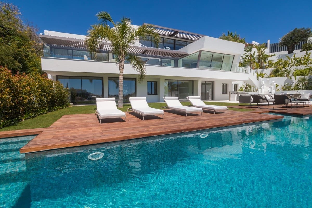 6 makuuhuone Huvila myytävänä paikassa Marbella mukana uima-altaan 
autotalli - 6 450 000 € (Ref: 7456356)