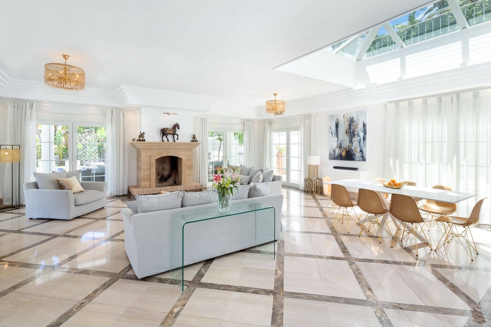 6 bedroom Villa for sale in Marbella with pool garage - € 3,700,000 (Ref: 7530888)