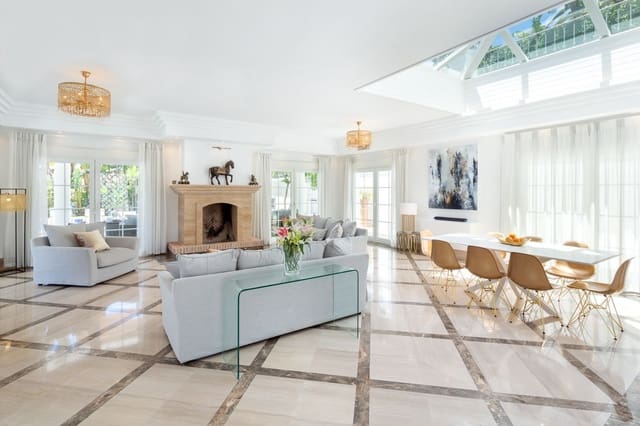 6 soverom Villa til salgs i Marbella med svømmebasseng garasje - € 3 700 000 (Ref: 7530888)