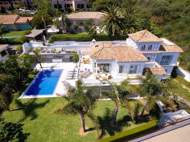6 soverom Villa til salgs i Marbella med svømmebasseng garasje - € 3 700 000 (Ref: 7530888)