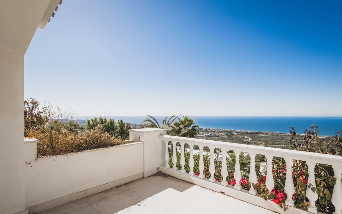 5 sovrum Villa till salu i Marbella med pool garage - 2 950 000 € (Ref: 7565708)