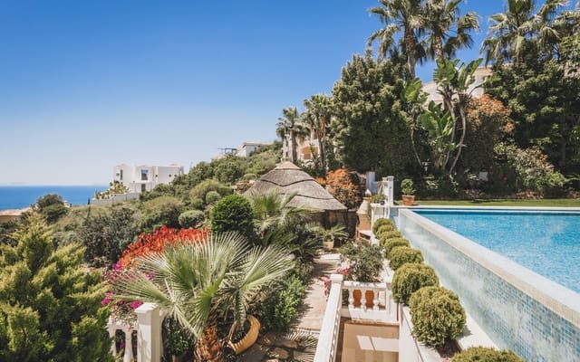5 sovrum Villa till salu i Marbella med pool garage - 2 950 000 € (Ref: 7565708)