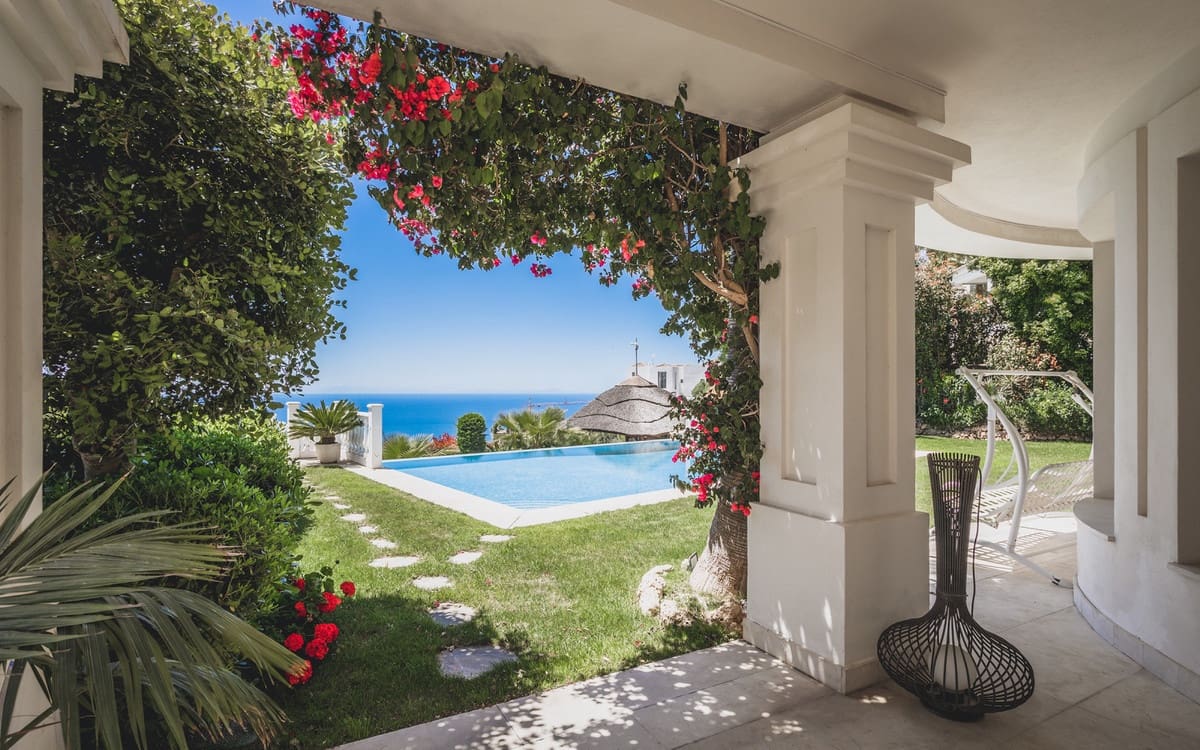 5 sovrum Villa till salu i Marbella med pool garage - 2 950 000 € (Ref: 7565708)