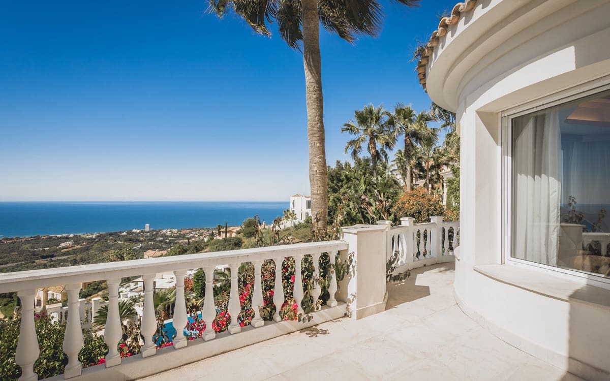 5 sovrum Villa till salu i Marbella med pool garage - 2 950 000 € (Ref: 7565708)