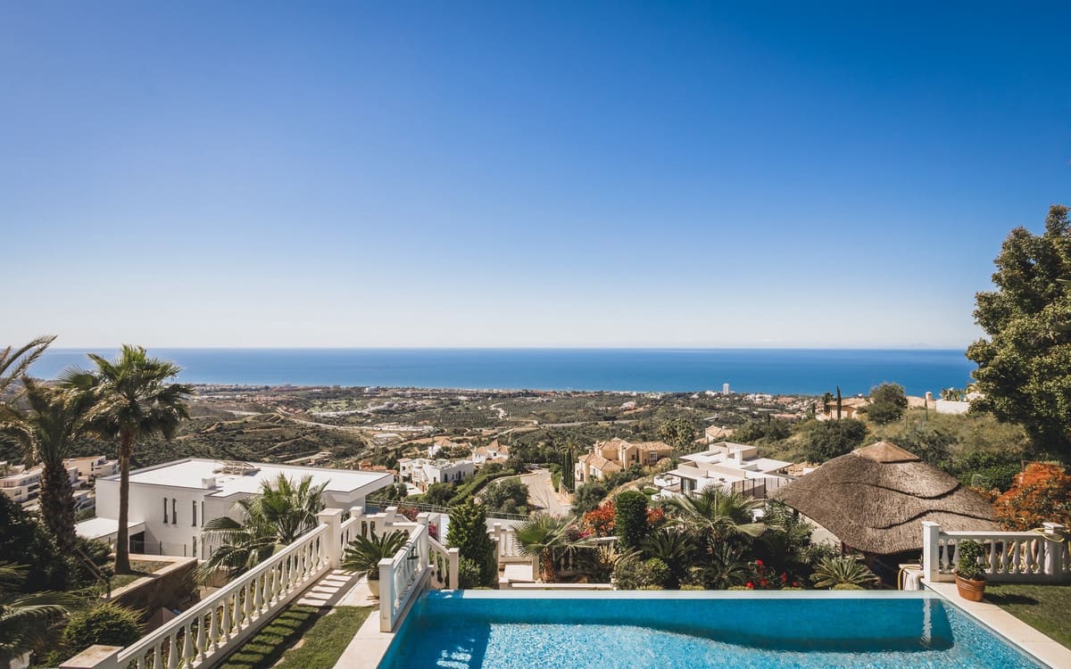 5 sovrum Villa till salu i Marbella med pool garage - 2 950 000 € (Ref: 7565708)
