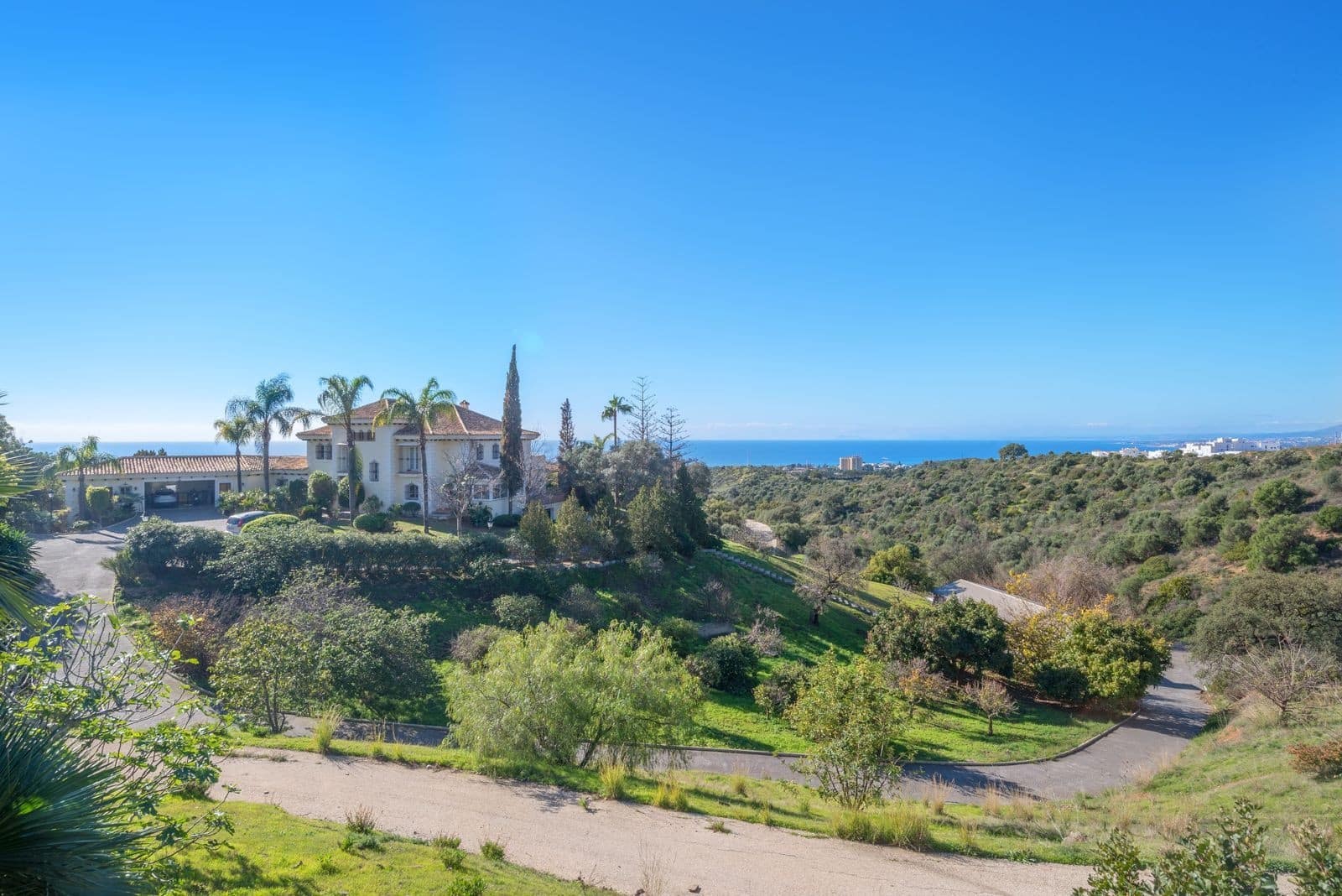 8 bedroom Villa for sale in Marbella with pool garage - € 12,000,000 (Ref: 7590529)