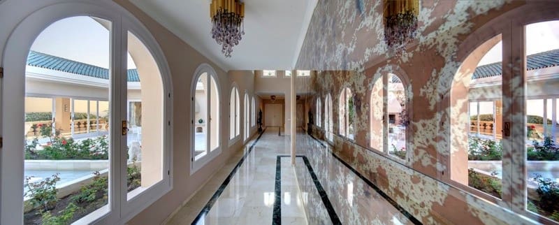 10 bedroom Villa for sale in Marbella with pool garage - € 10,000,000 (Ref: 7592934)