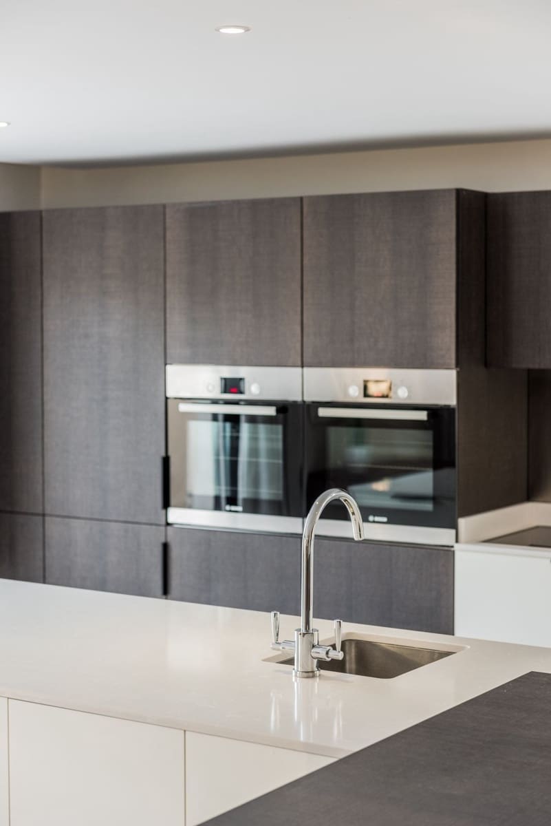 5 bedroom Villa for sale in Marbella with pool garage - € 1,800,000 (Ref: 7623996)