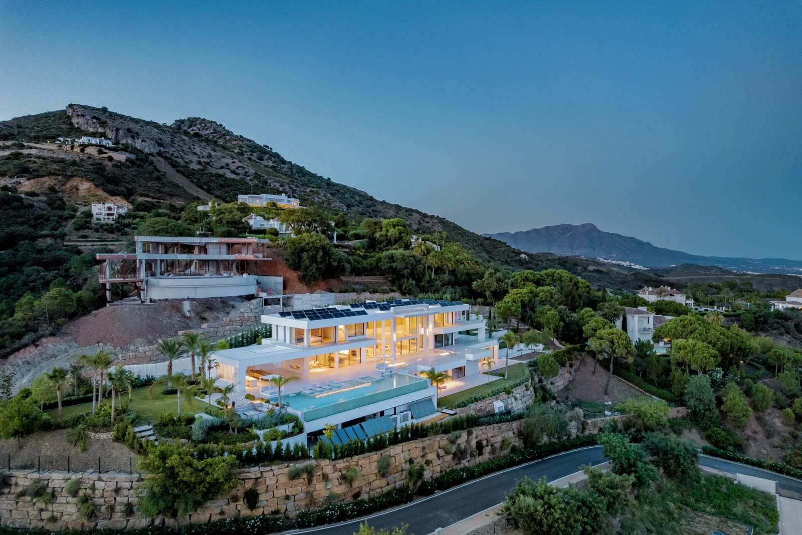 7 makuuhuone Huvila myytävänä paikassa Benahavis mukana uima-altaan 
autotalli - 11 995 000 € (Ref: 7645501)