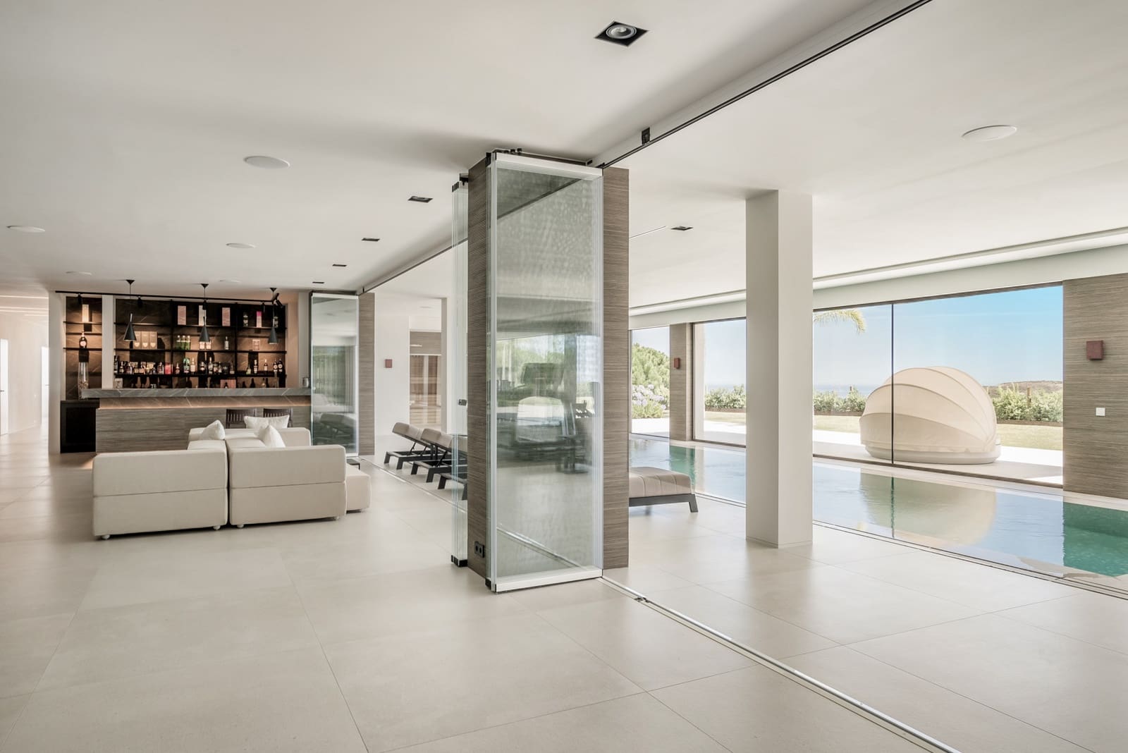 7 bedroom Villa for sale in Benahavis with pool garage - € 11,995,000 (Ref: 7645501)