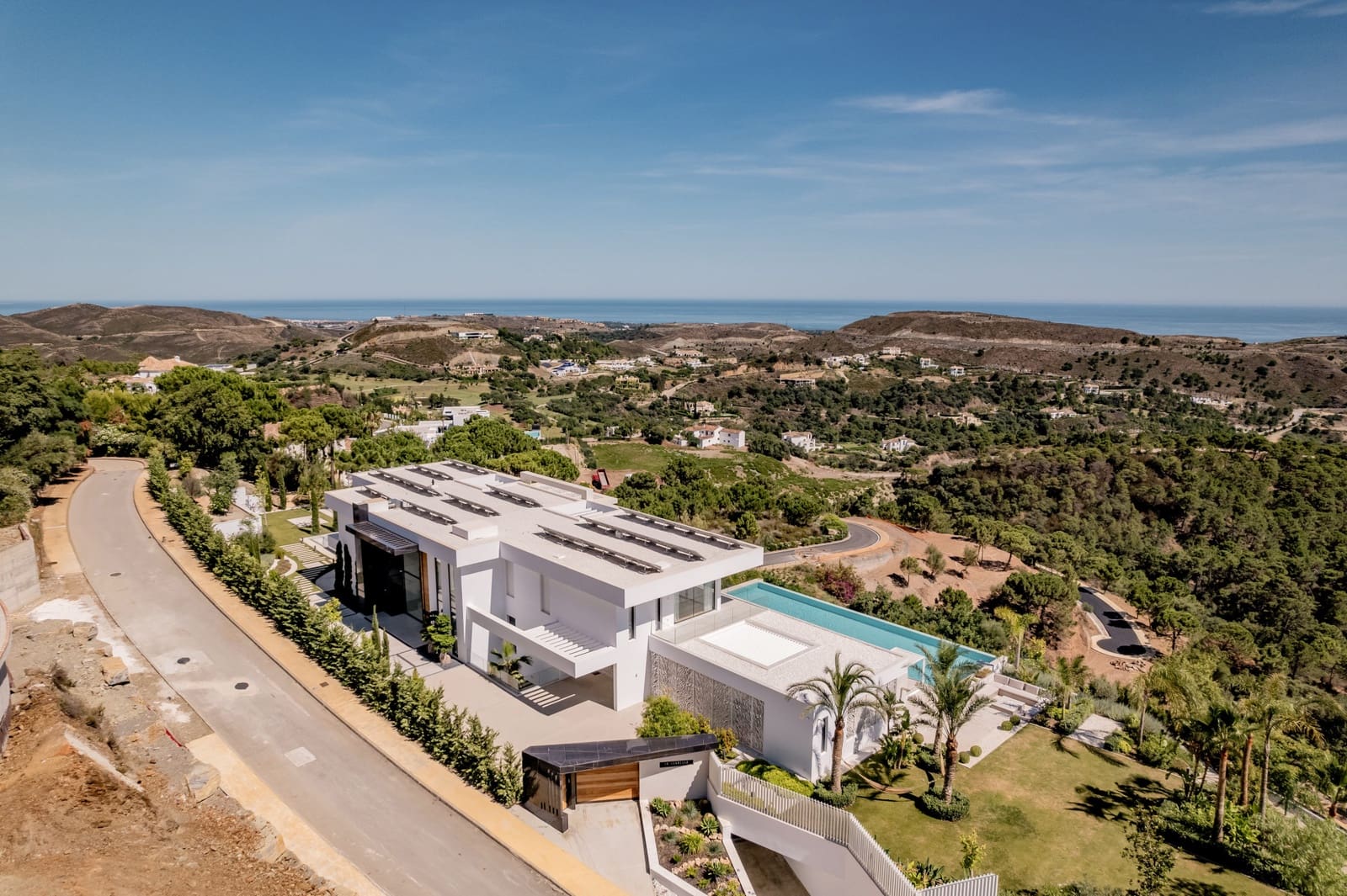 7 bedroom Villa for sale in Benahavis with pool garage - € 11,995,000 (Ref: 7645501)