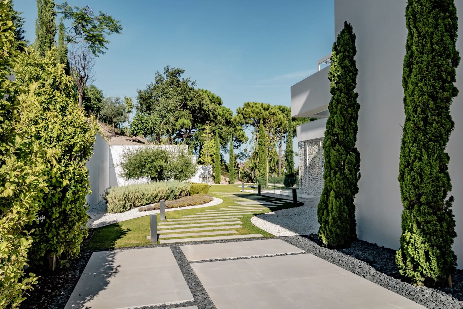 7 bedroom Villa for sale in Benahavis with pool garage - € 11,995,000 (Ref: 7645501)