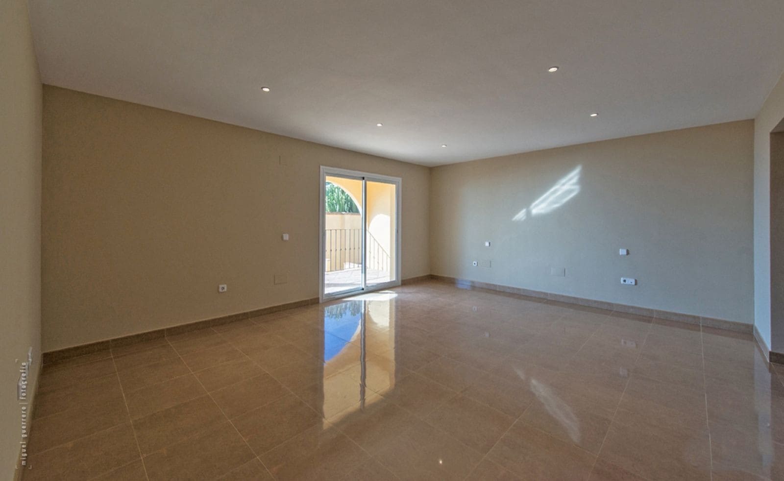 4 bedroom Villa for sale in Benalmadena with pool garage - € 2,200,000 (Ref: 7681351)