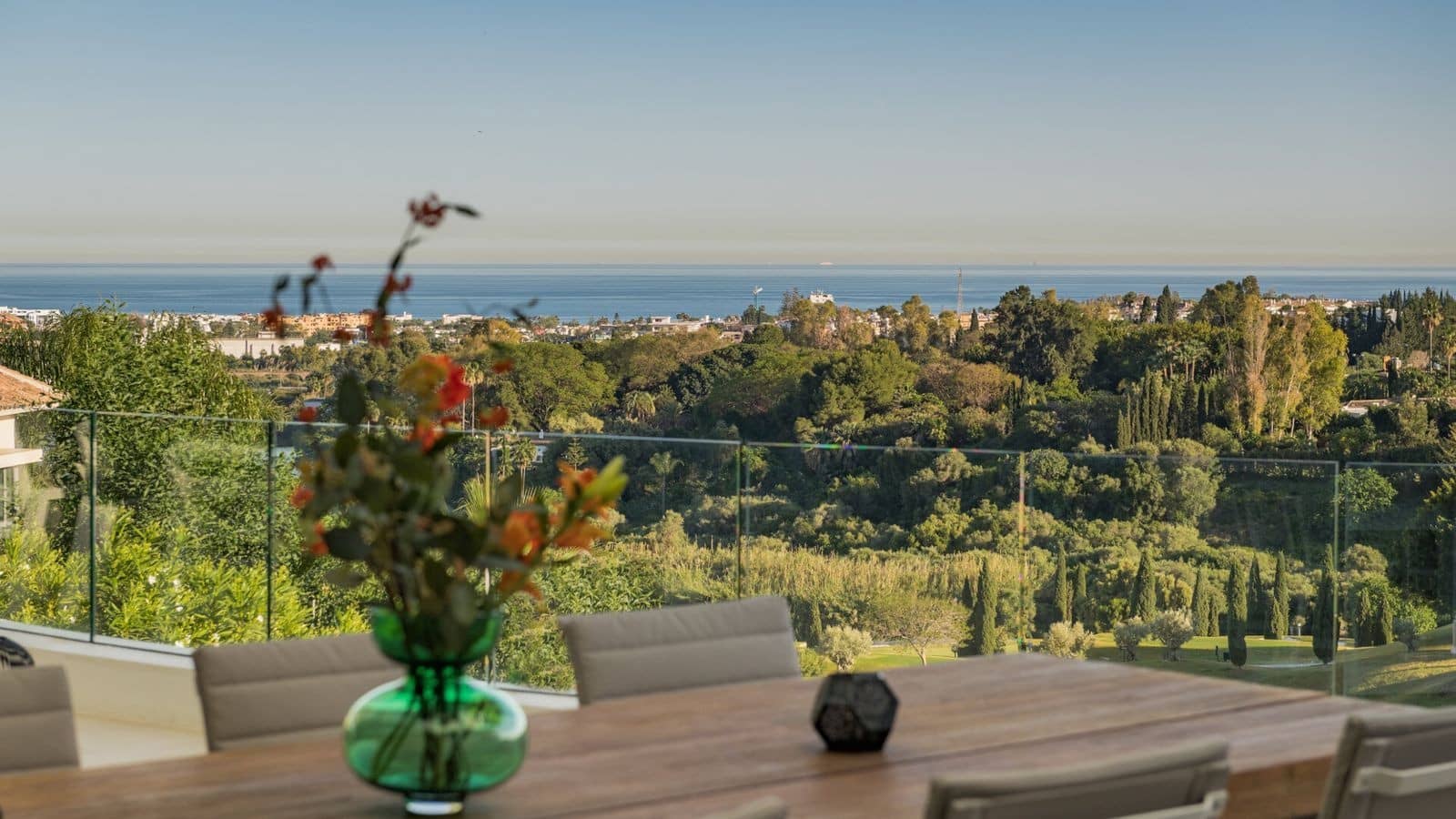 Chalet de 5 habitaciones en Benahavís en venta con piscina garaje - 6.250.000 € (Ref: 7702038)