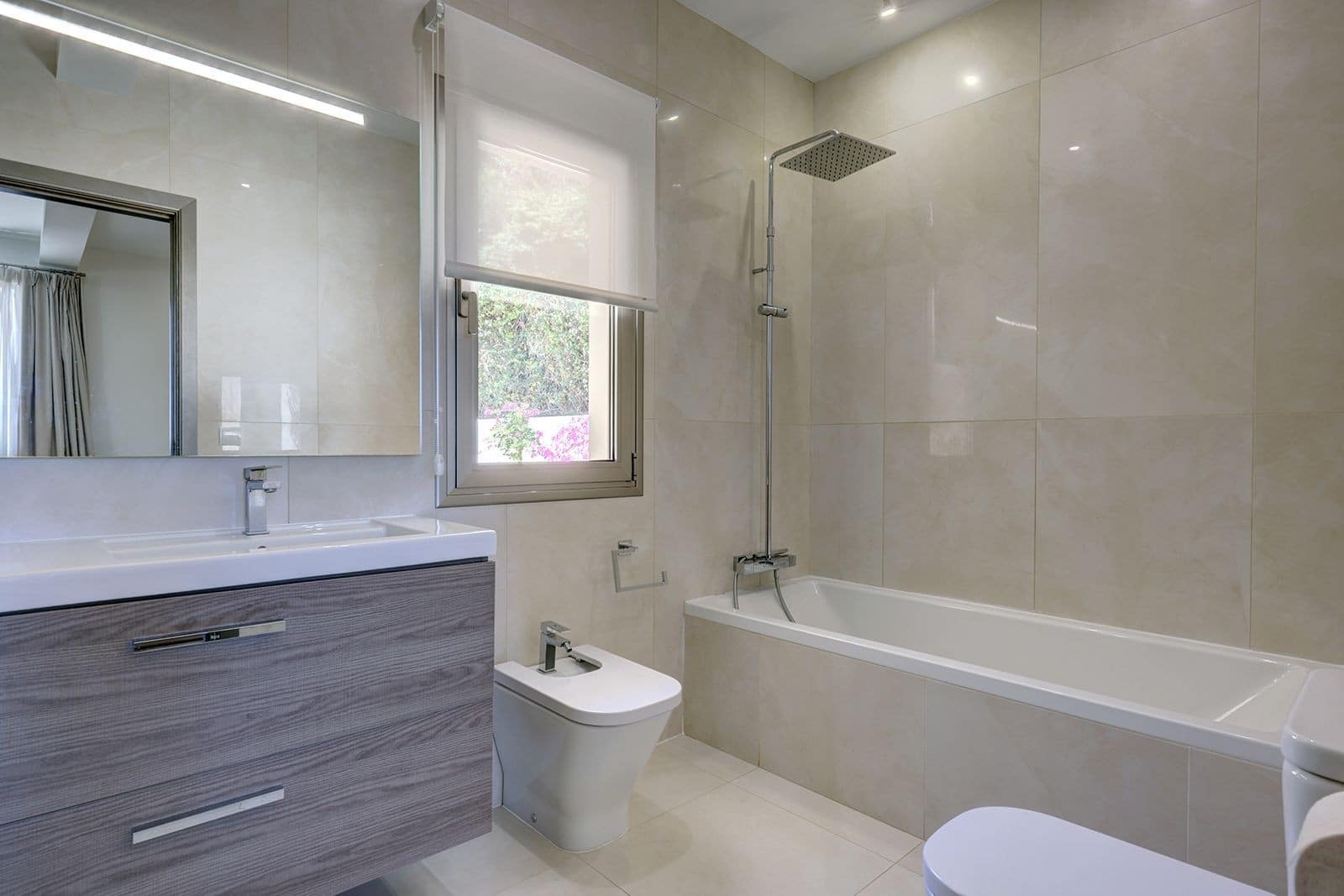 5 quarto Moradia para venda em Sotogrande com piscina garagem - 2 195 000 € (Ref: 7707055)