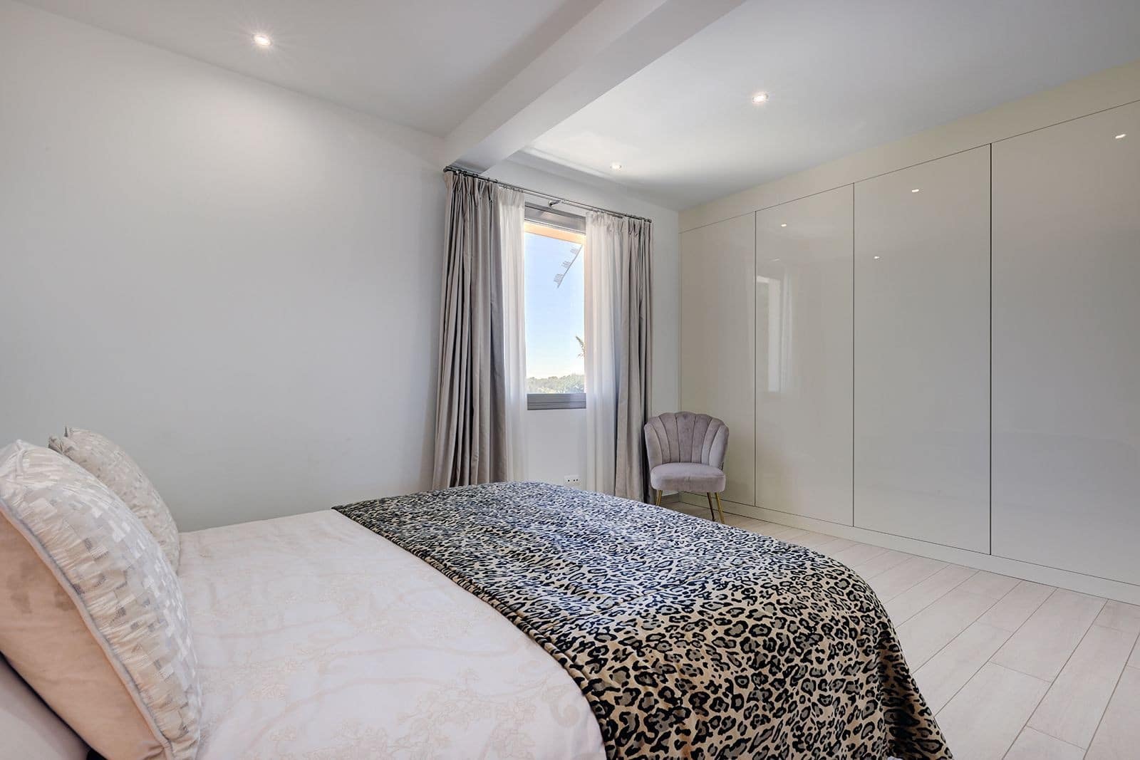 5 quarto Moradia para venda em Sotogrande com piscina garagem - 2 195 000 € (Ref: 7707055)