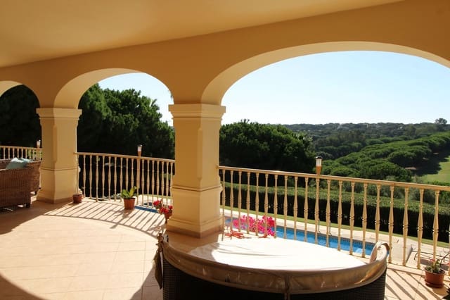 5 soveværelse Villa til salg i Sotogrande Alto, San Roque med swimmingpool garage - € 2.300.000 (Ref: 7713137)