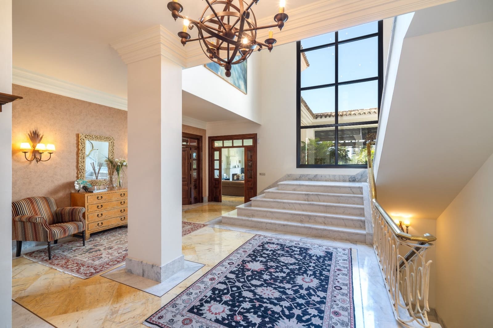 6 bedroom Villa for sale in Marbella with pool garage - € 4,200,000 (Ref: 7713155)