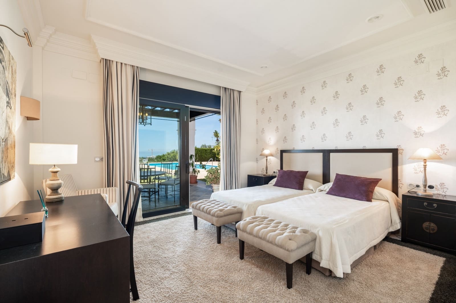 6 bedroom Villa for sale in Marbella with pool garage - € 4,200,000 (Ref: 7713155)