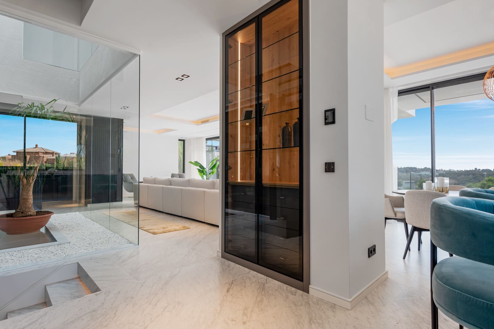 5 sypialnia Willa na sprzedaż w Los Flamingos z basenem garażem - 4 300 000 € (Ref: 7718130)