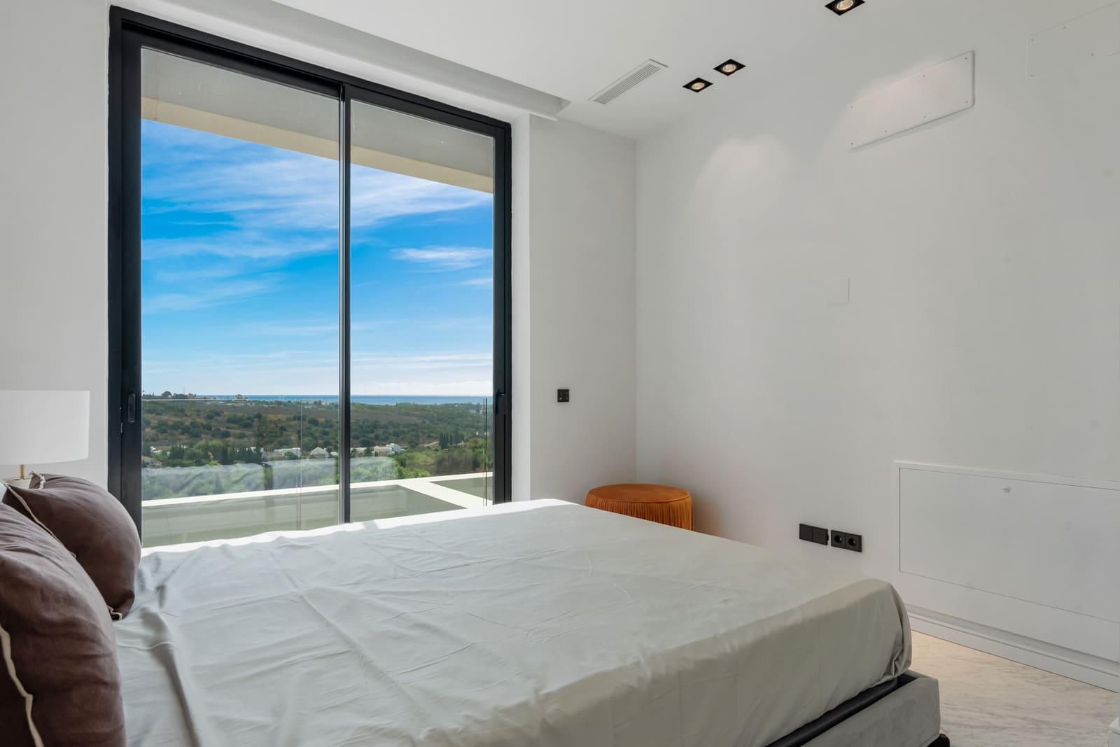 5 sypialnia Willa na sprzedaż w Los Flamingos z basenem garażem - 4 300 000 € (Ref: 7718130)