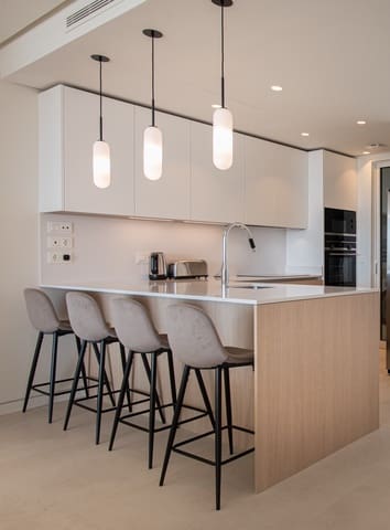 2 sypialnia Apartament na sprzedaż w Ojen z basenem garażem - 799 000 € (Ref: 7796798)