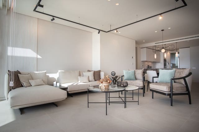 2 sypialnia Apartament na sprzedaż w Ojen z basenem garażem - 799 000 € (Ref: 7796798)