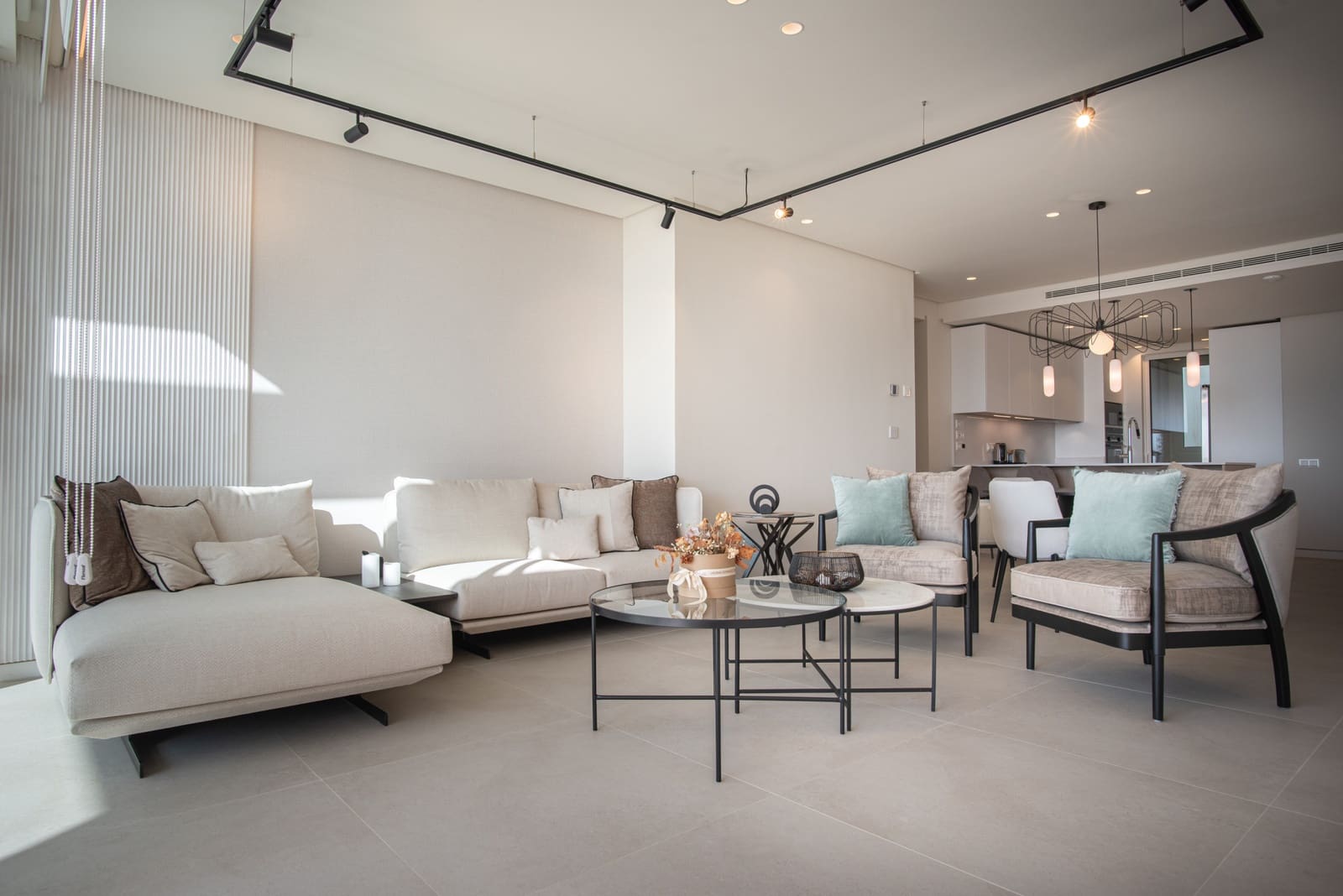 2 sypialnia Apartament na sprzedaż w Ojen z basenem garażem - 799 000 € (Ref: 7796798)