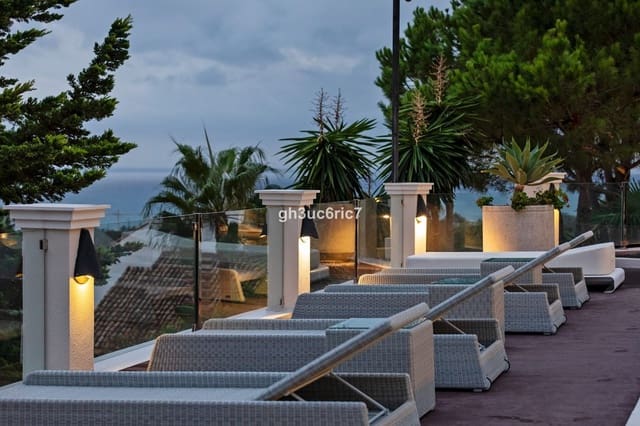 7 Zimmer Villa zu verkaufen in Marbella mit Pool Garage - 5.900.000 € (Ref: 7803620)