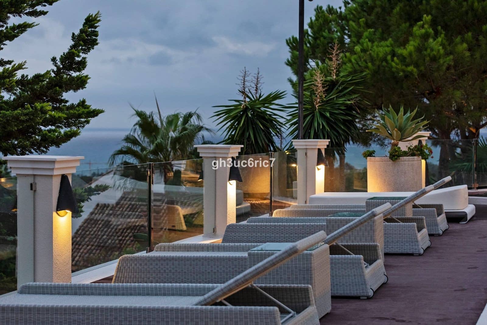 7 quarto Moradia para venda em Marbella com piscina garagem - 5 900 000 € (Ref: 7803620)