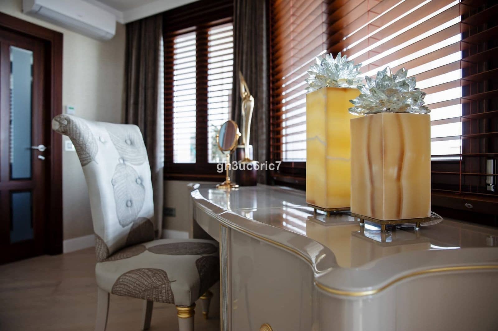7 quarto Moradia para venda em Marbella com piscina garagem - 5 900 000 € (Ref: 7803620)